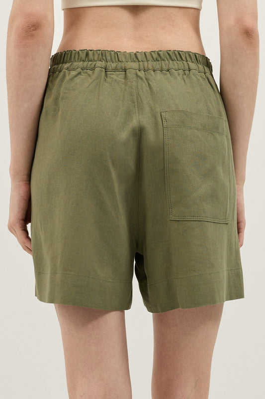 Antioch Women's Linen-Blend Shorts