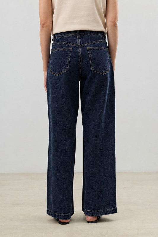 Women's Wide-Leg Tied-Waist Jeans