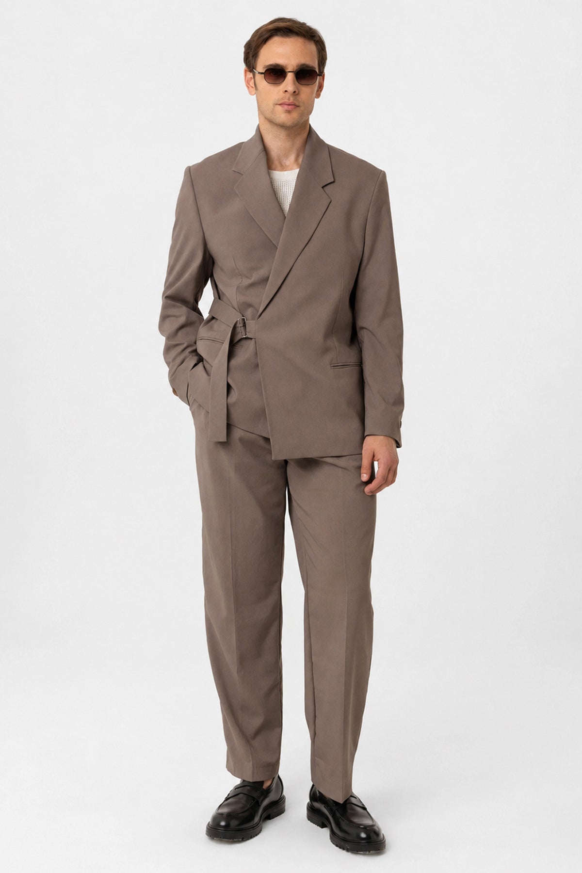 Men's Relaxed-Fit Blazer with Belt