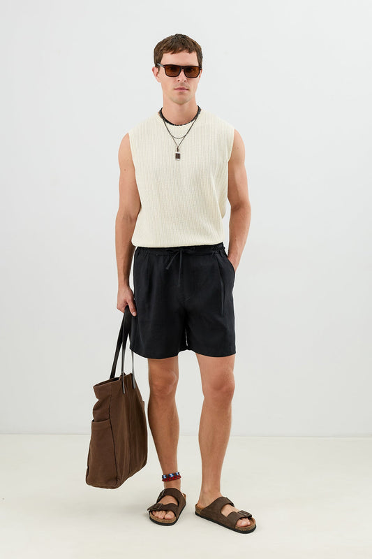 Pleated Shorts with Lyocell Blend