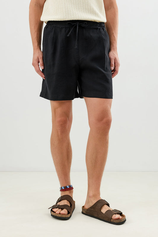 Pleated Shorts with Lyocell Blend