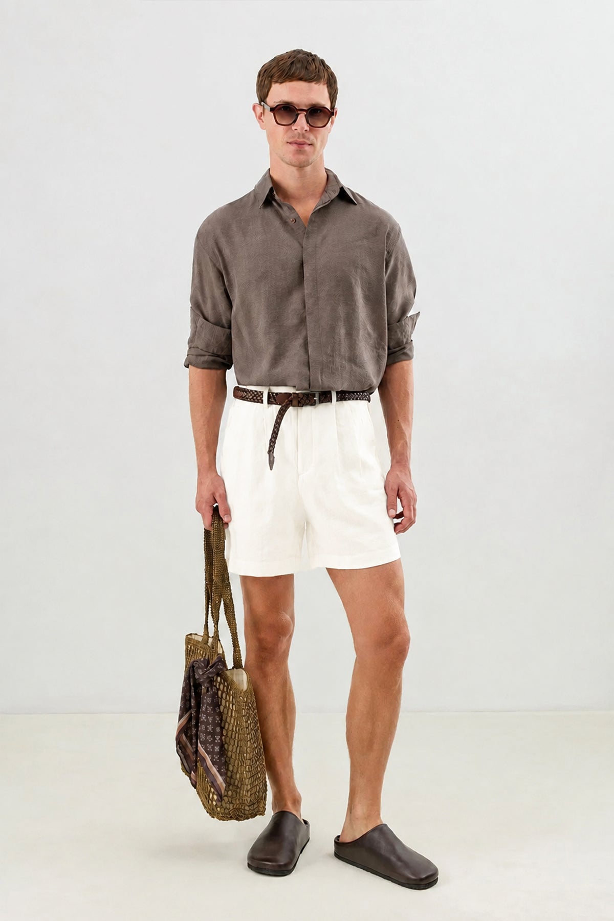 Men's Pleated Shorts with Lyocell Blend