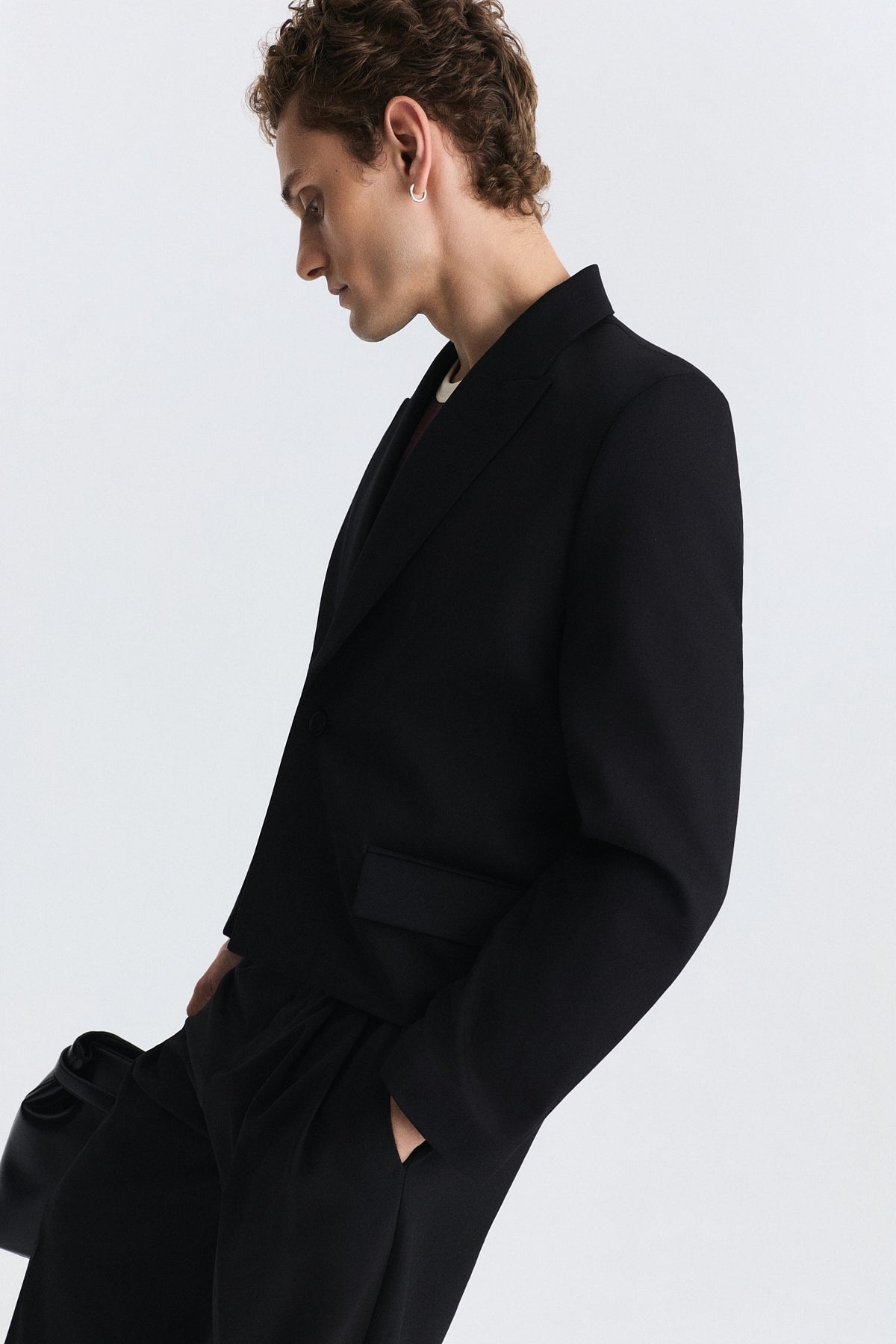 Crop-Fit Blazer Jacket