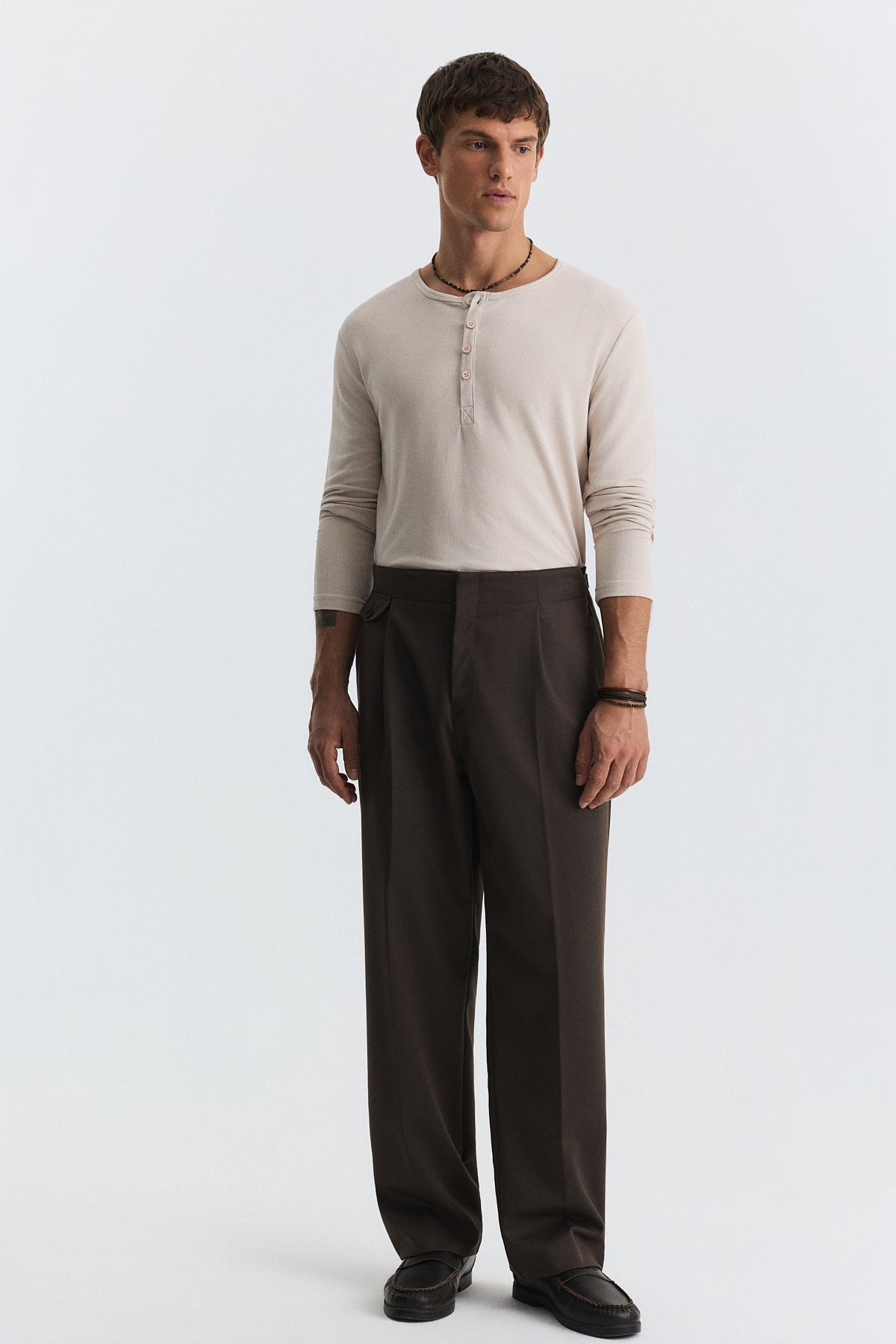 100% Cotton Button-Down Collar Ribbed T-Shirt