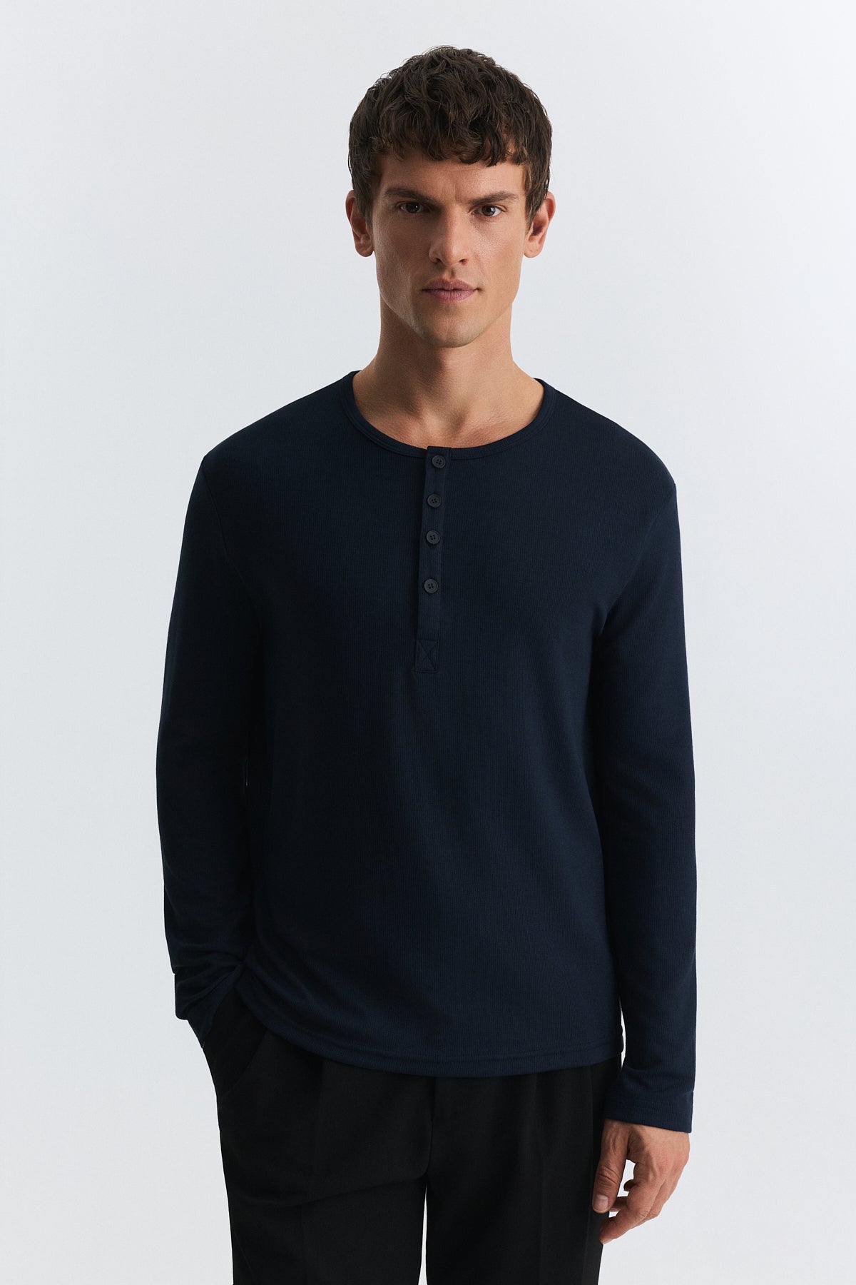 100% Cotton Button-Down Collar Ribbed T-Shirt