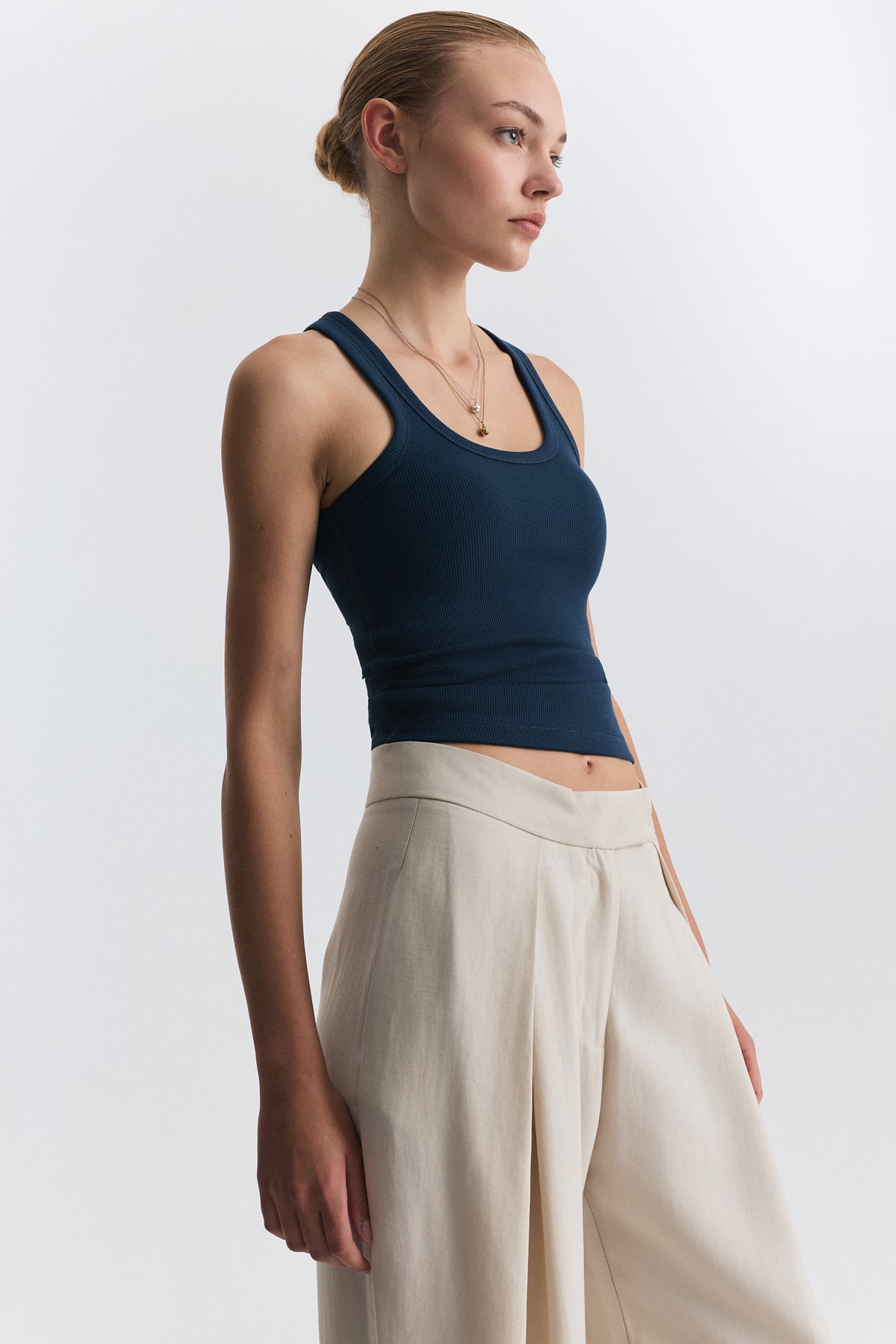 Women's Tank Top with Straps and Ruffle Trim