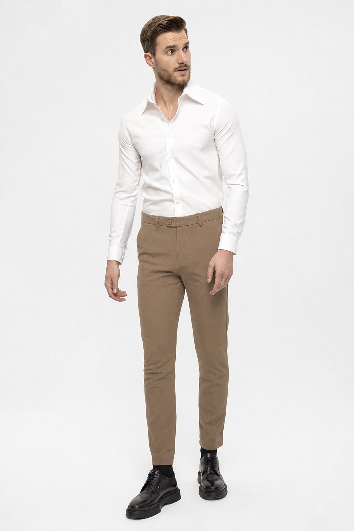 Men's Accessories: Slim-Fit Pants with Detailed Design