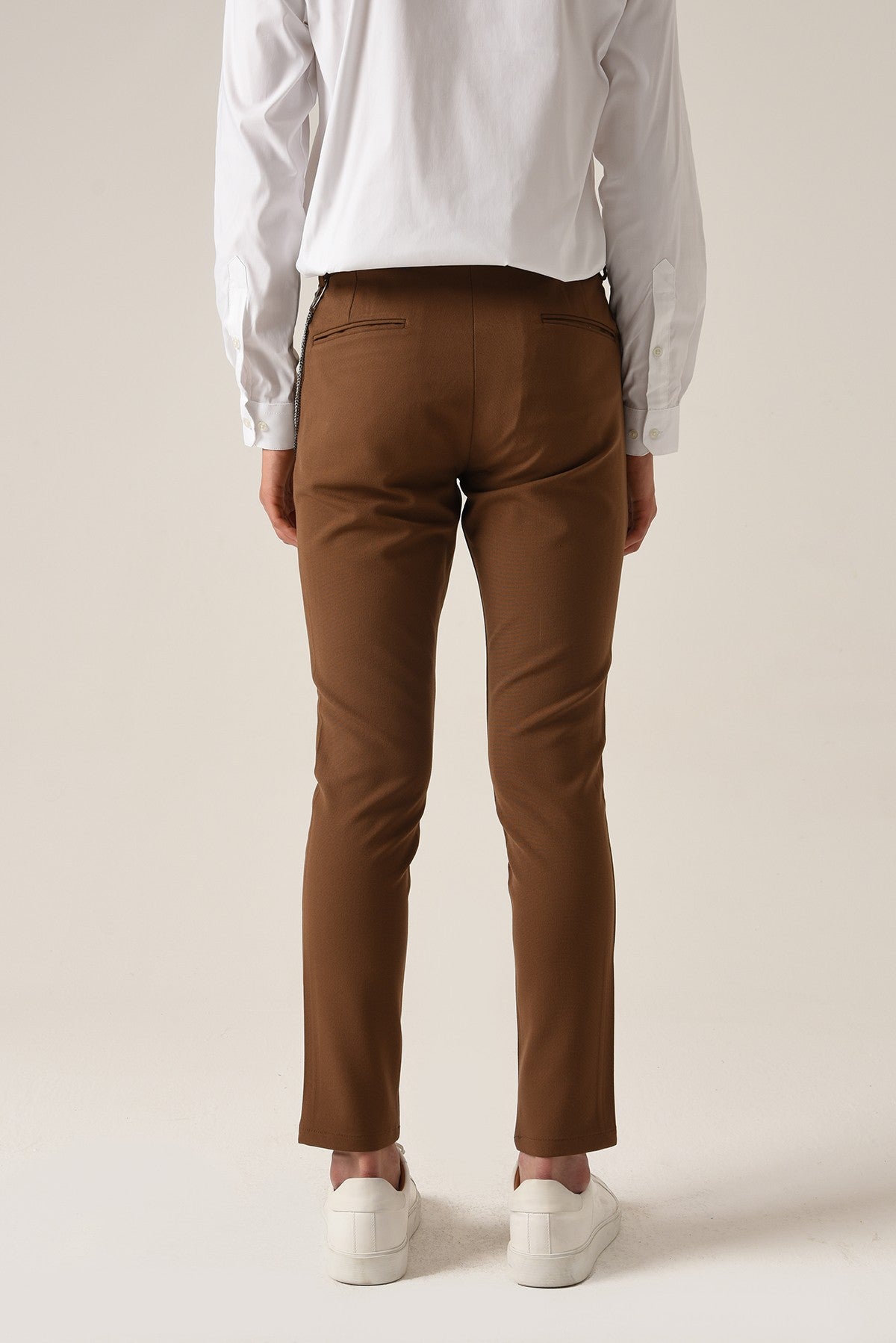 Men's Accessories: Slim-Fit Pants with Detailed Design