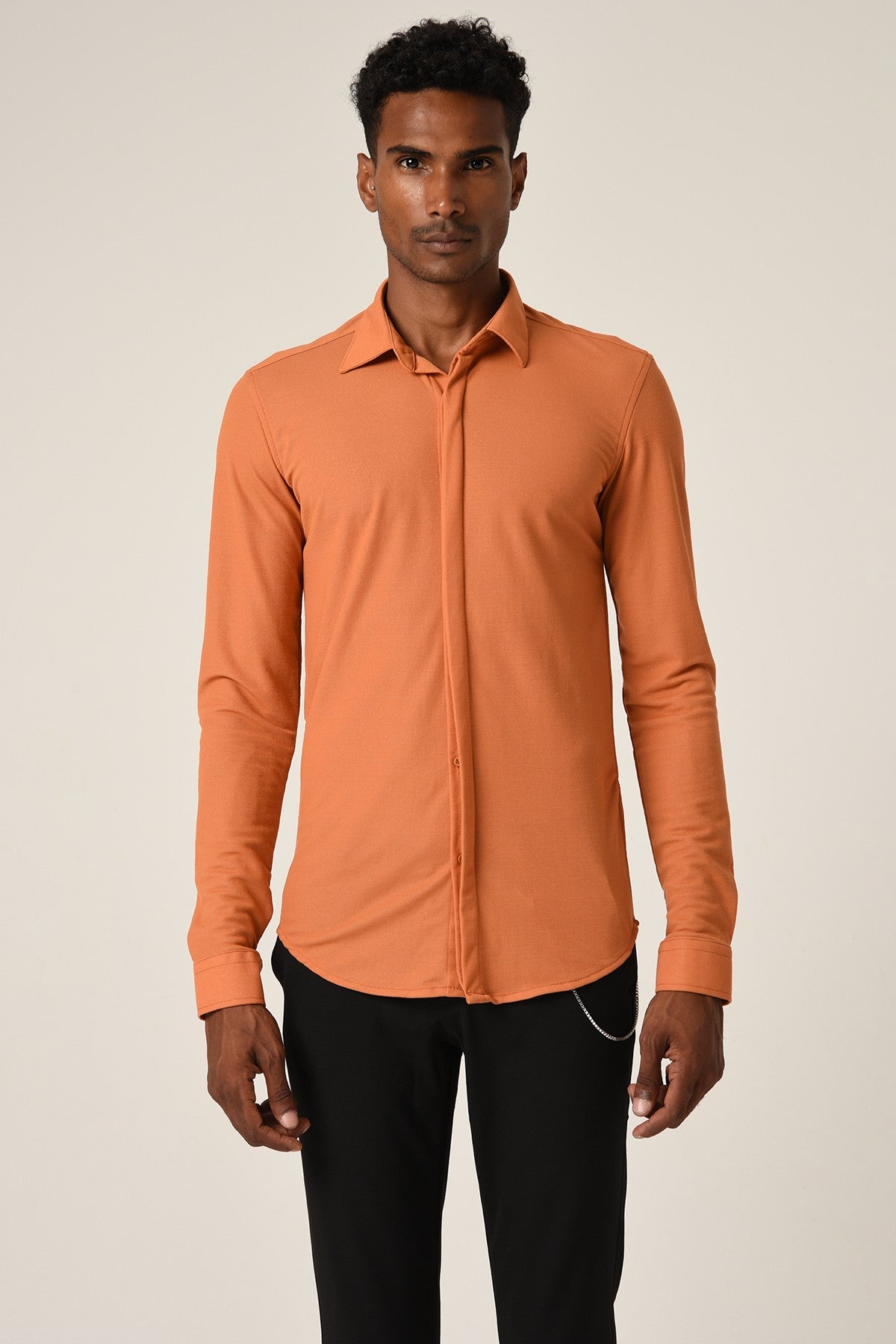 Antioch Men's Long-Sleeve Slim-Fit Knit Shirt with Hidden Buttons