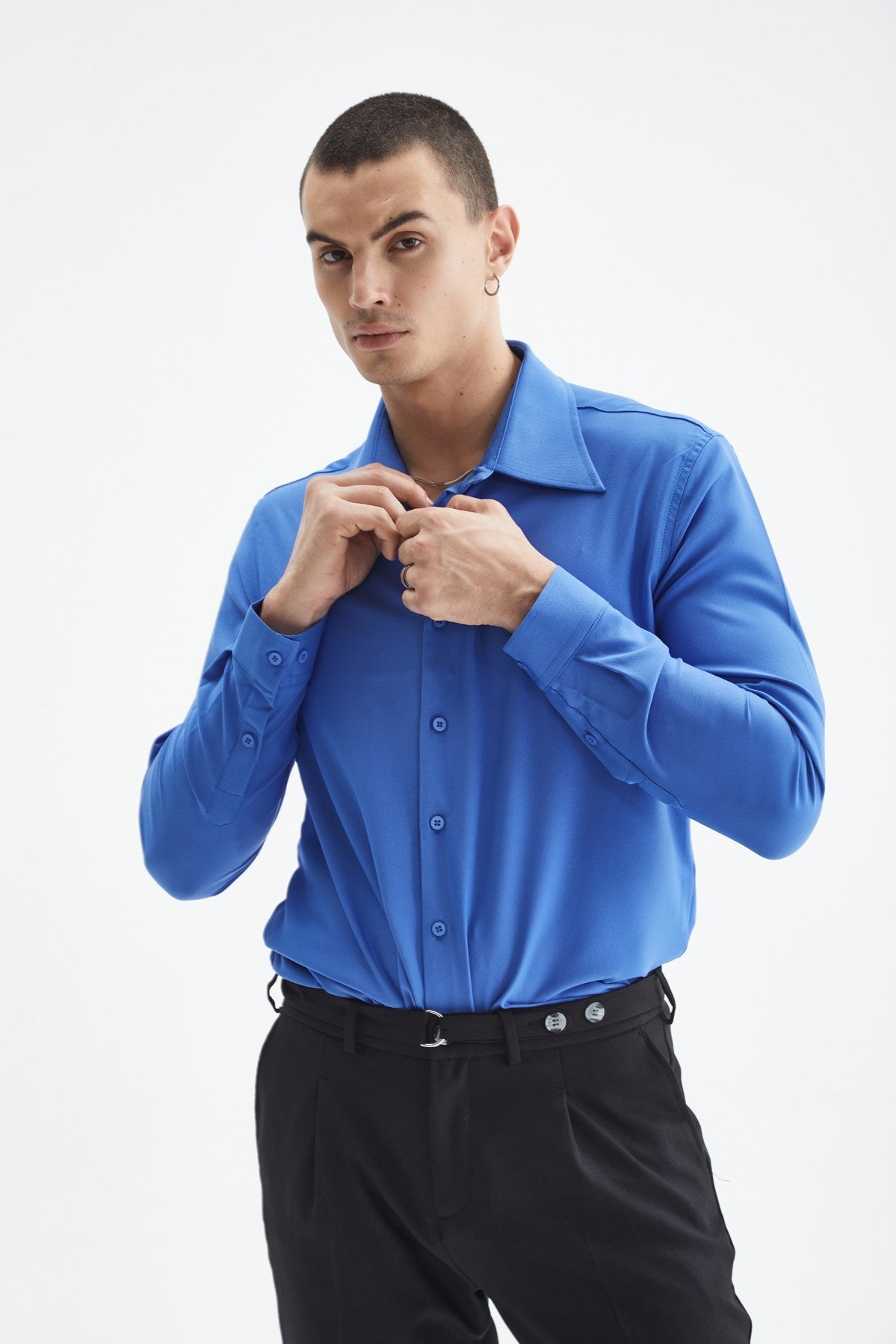 Antioch Slim-Fit Men's Long-Sleeve Shirt with a Wide Collar