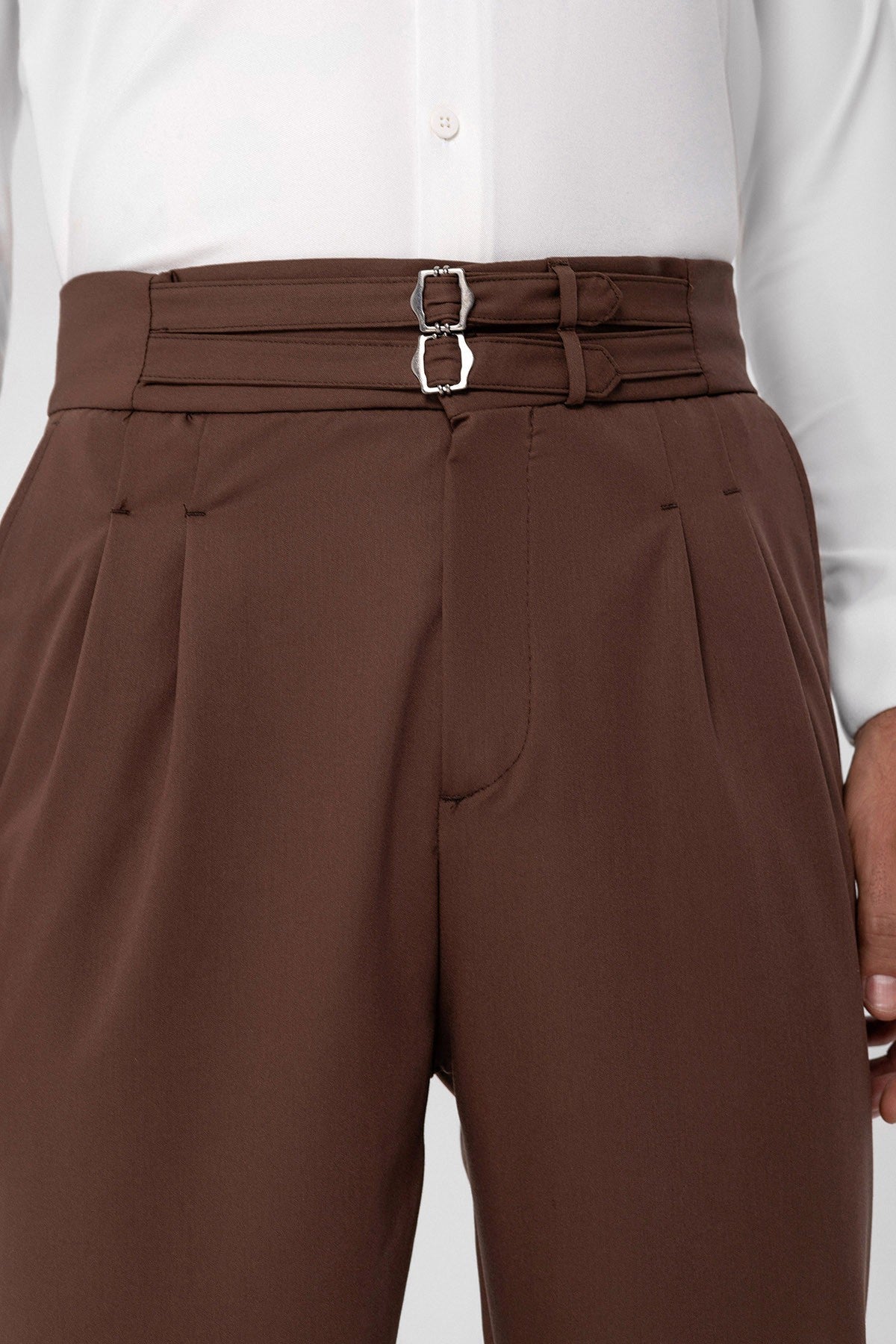 Antioch High-Waisted Belted Pleated Fabric Pants