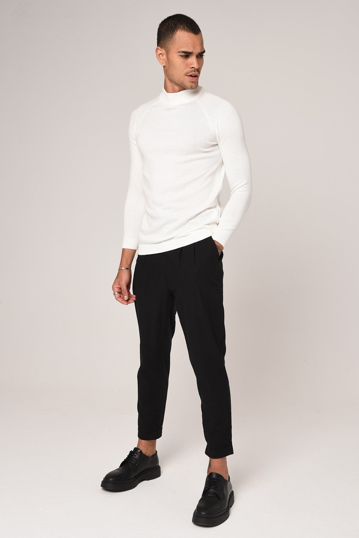 Slim-Fit Knit Sweater with a Half-Boat Neck