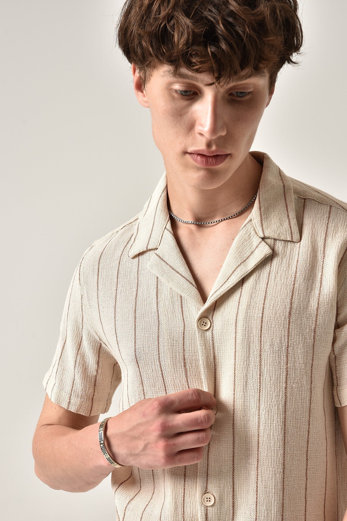 Antioch Striped Apache-Collar Short-Sleeve Linen Shirt