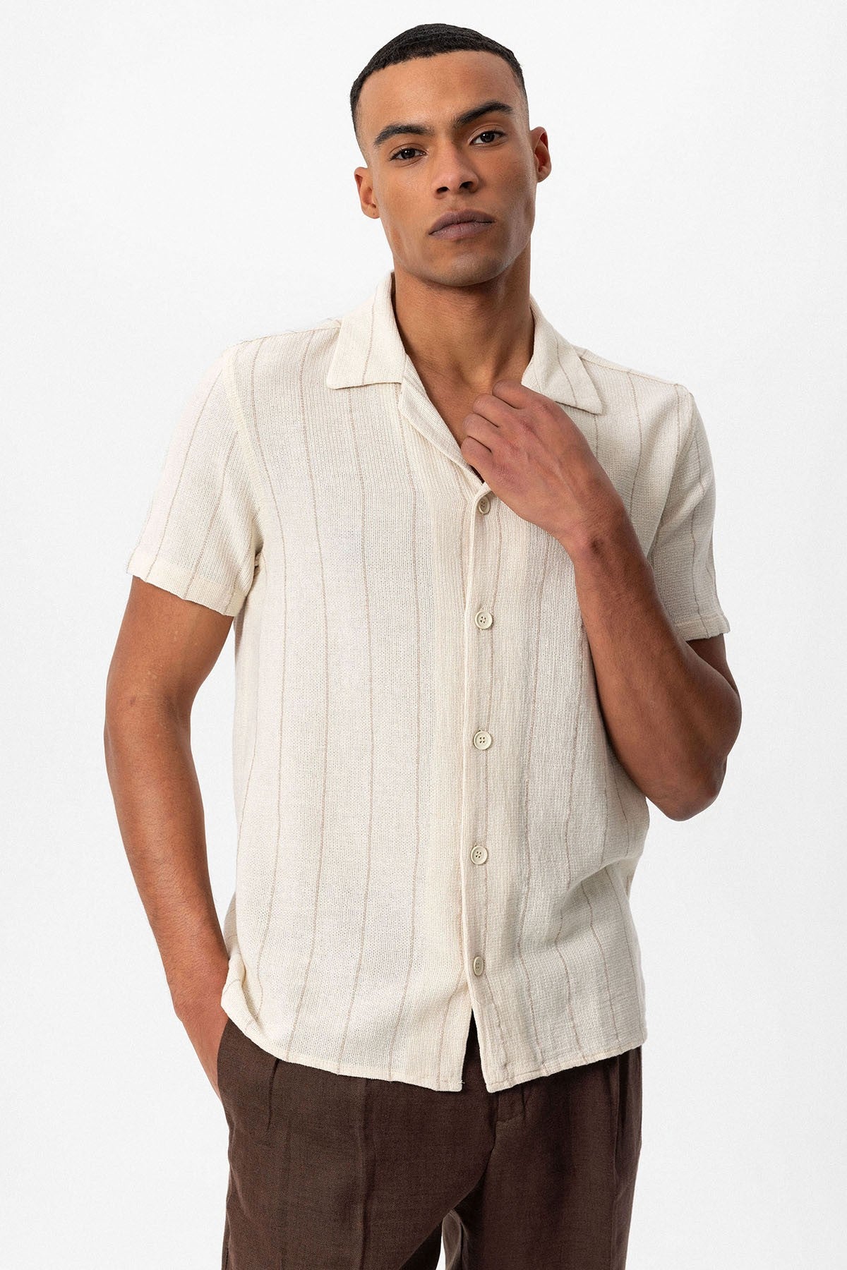 Antioch Striped Apache-Collar Short-Sleeve Linen Shirt