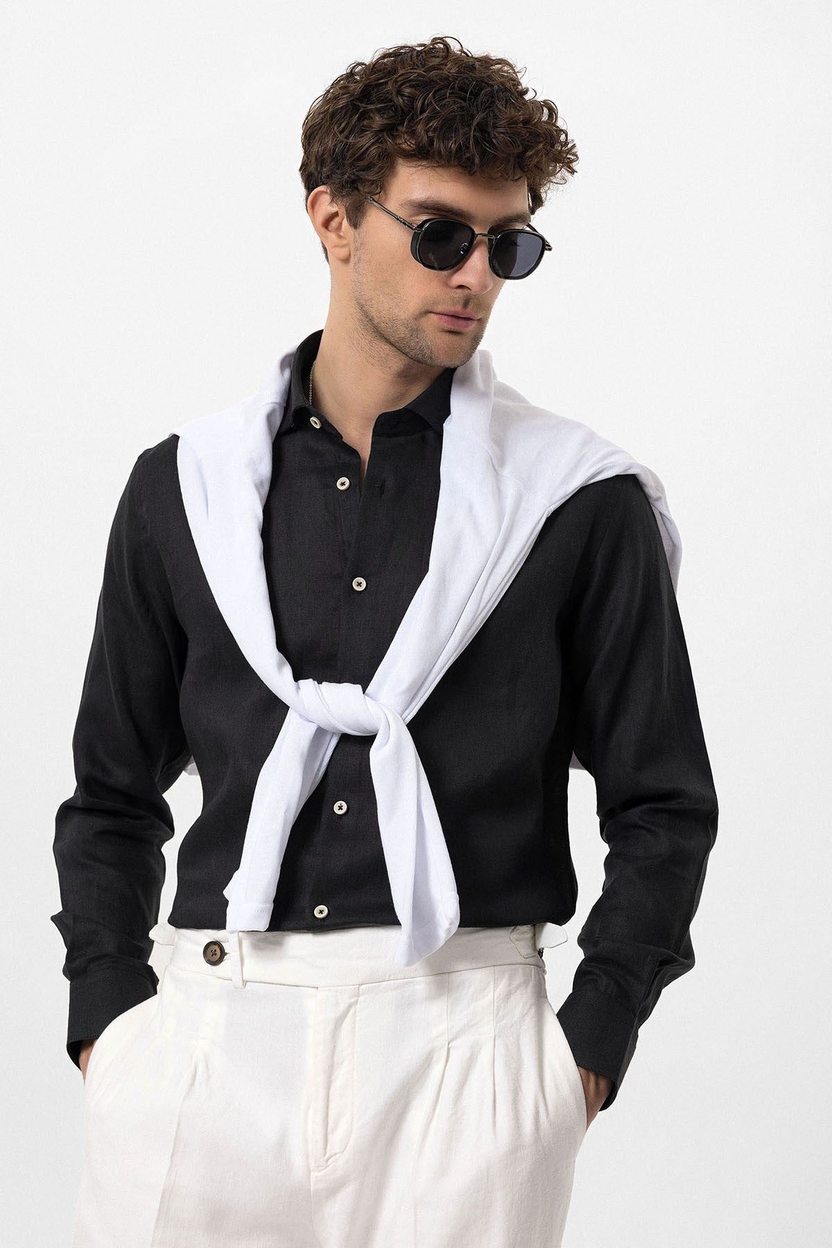 Men's 100% Linen Shirt with an Antioch Collar and Button Detail