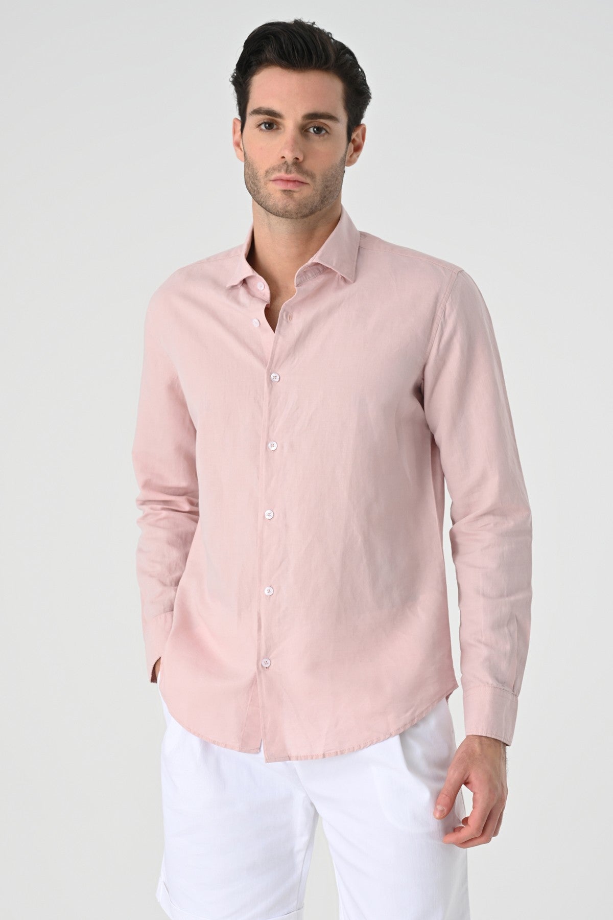 Men's 100% Linen Shirt with an Antioch Collar and Button Detail