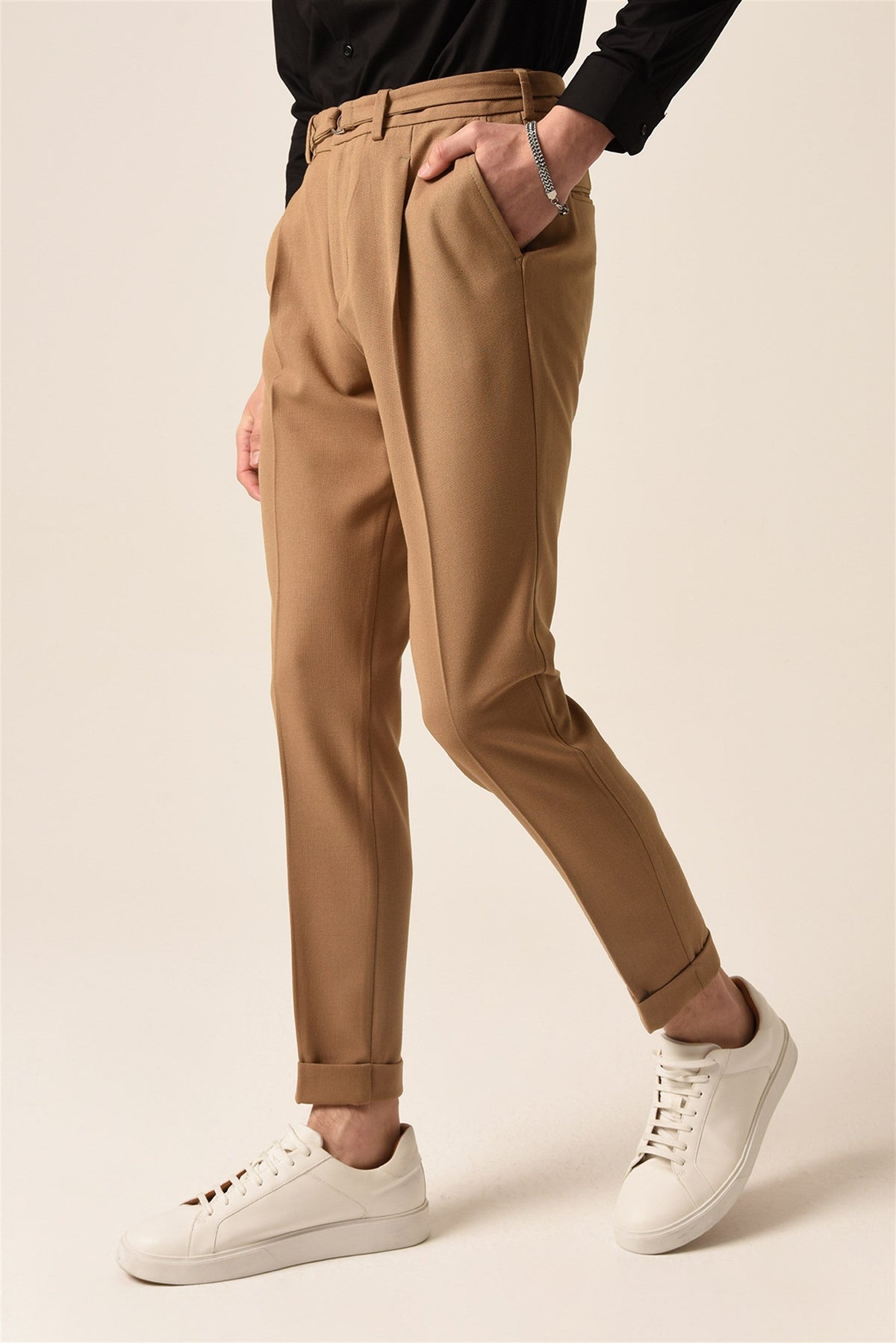 Antioch High-Waisted Pleated Pants