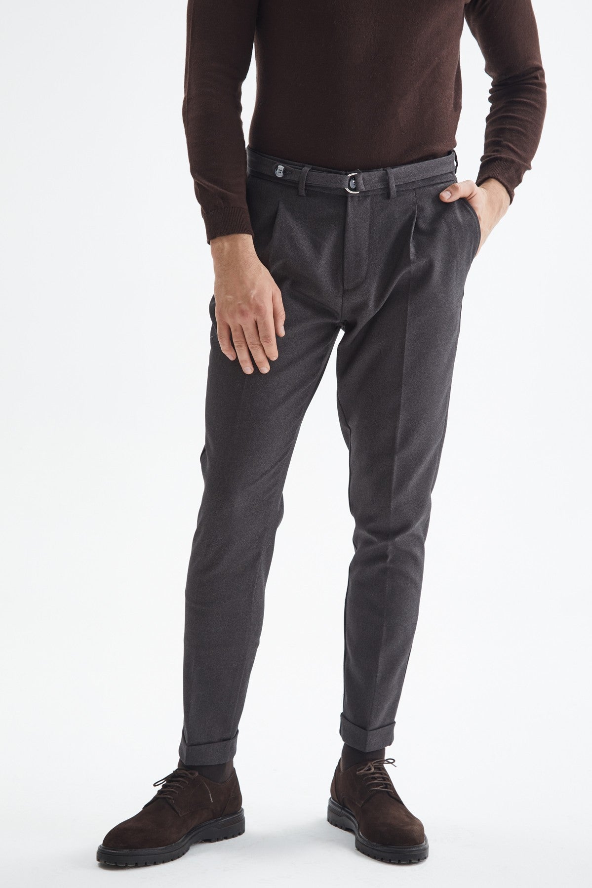 Antioch High-Waisted Pleated Pants