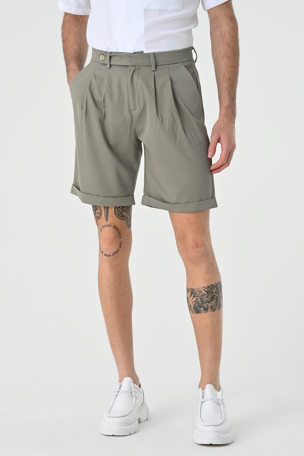 Antioch Pleated Men's Shorts