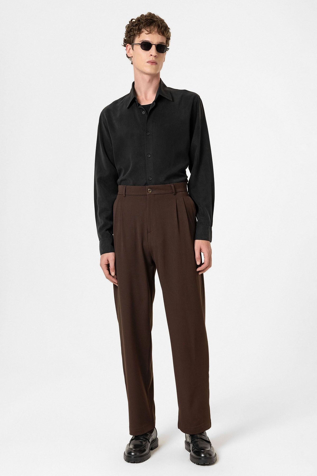 Antioch High-Waisted Pleated Relaxed-Fit Men's Pants