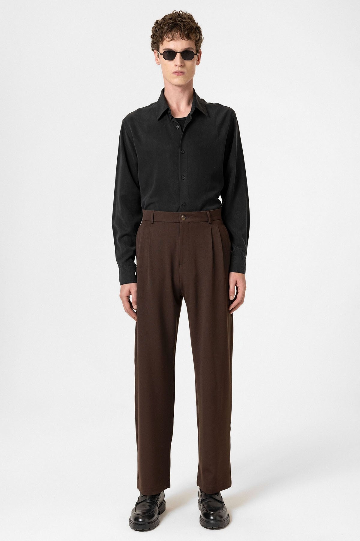 Antioch High-Waisted Pleated Relaxed-Fit Men's Pants