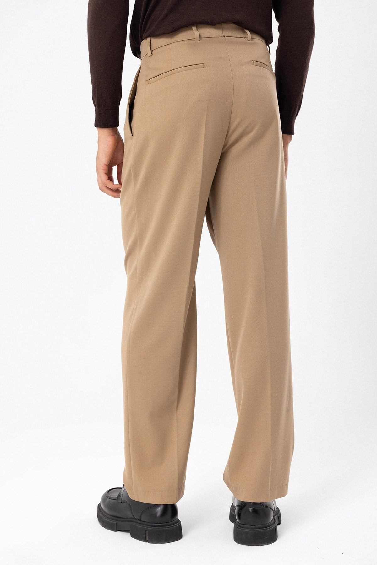 Antioch High-Waisted Pleated Relaxed-Fit Men's Pants