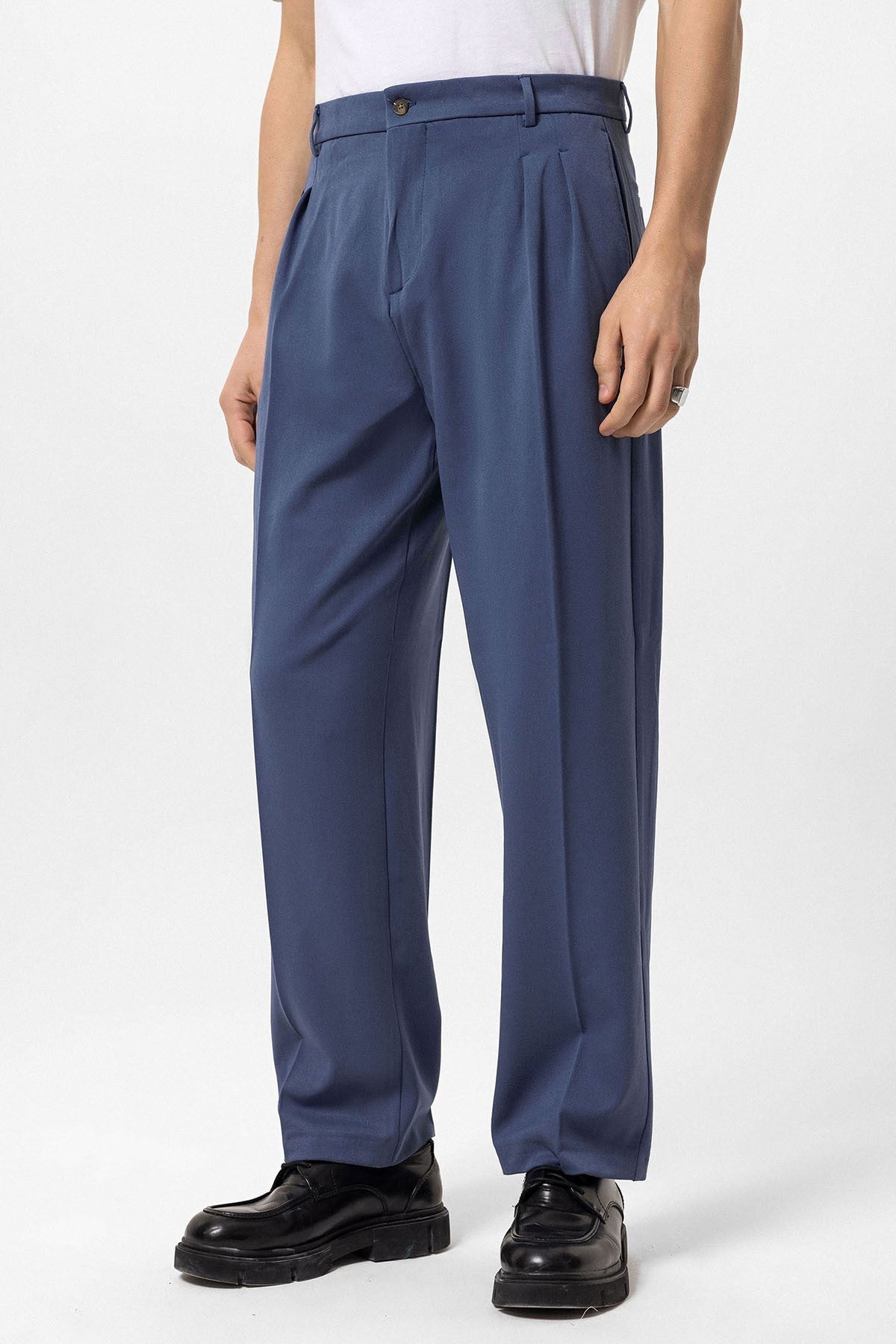 High-Waisted Pleated Relaxed-Fit Men's Pants