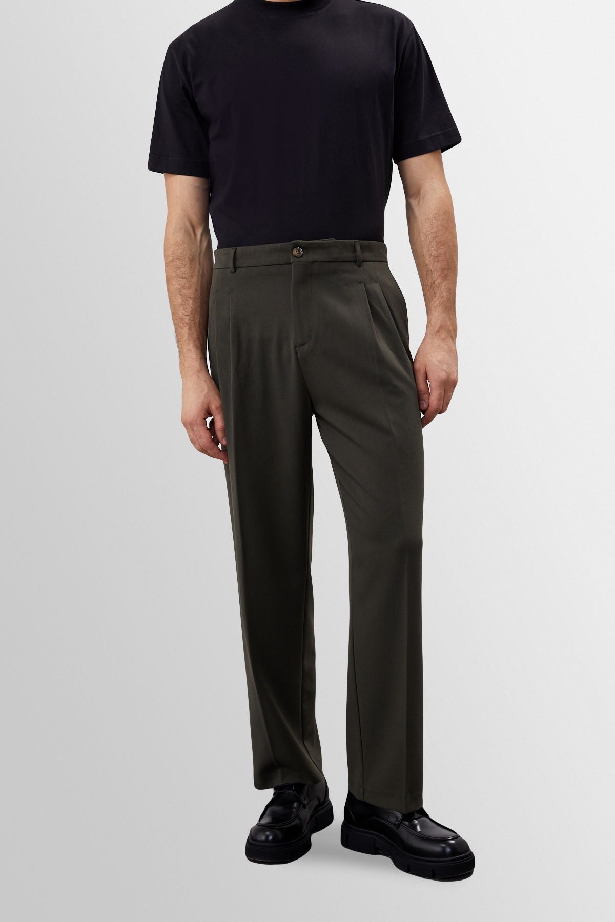 High-Waisted Pleated Relaxed-Fit Men's Pants