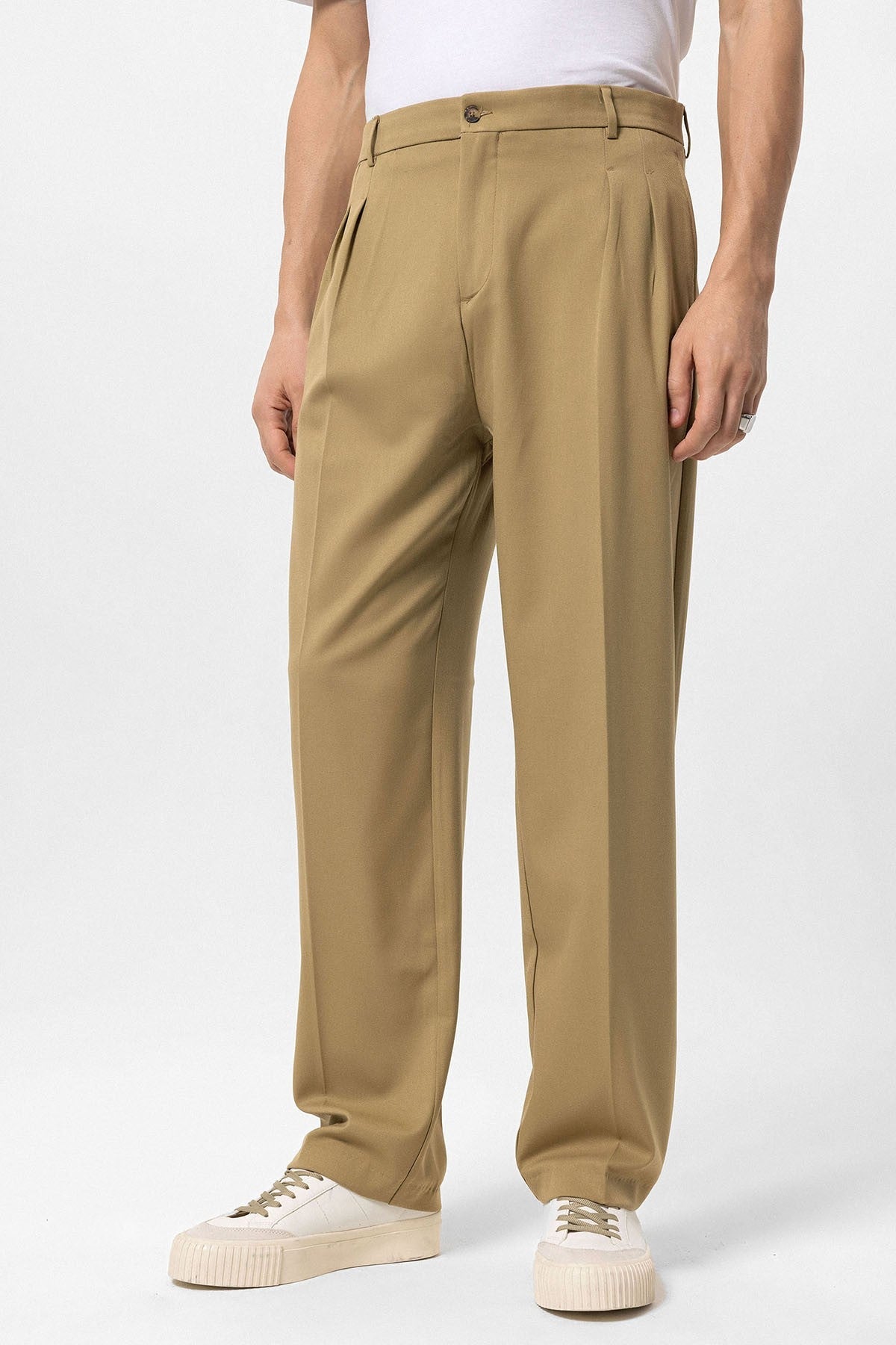 High-Waisted Pleated Relaxed-Fit Men's Pants