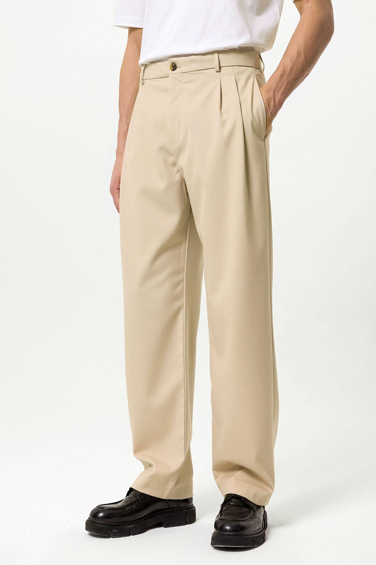 Antioch High-Waisted Pleated Relaxed-Fit Men's Pants