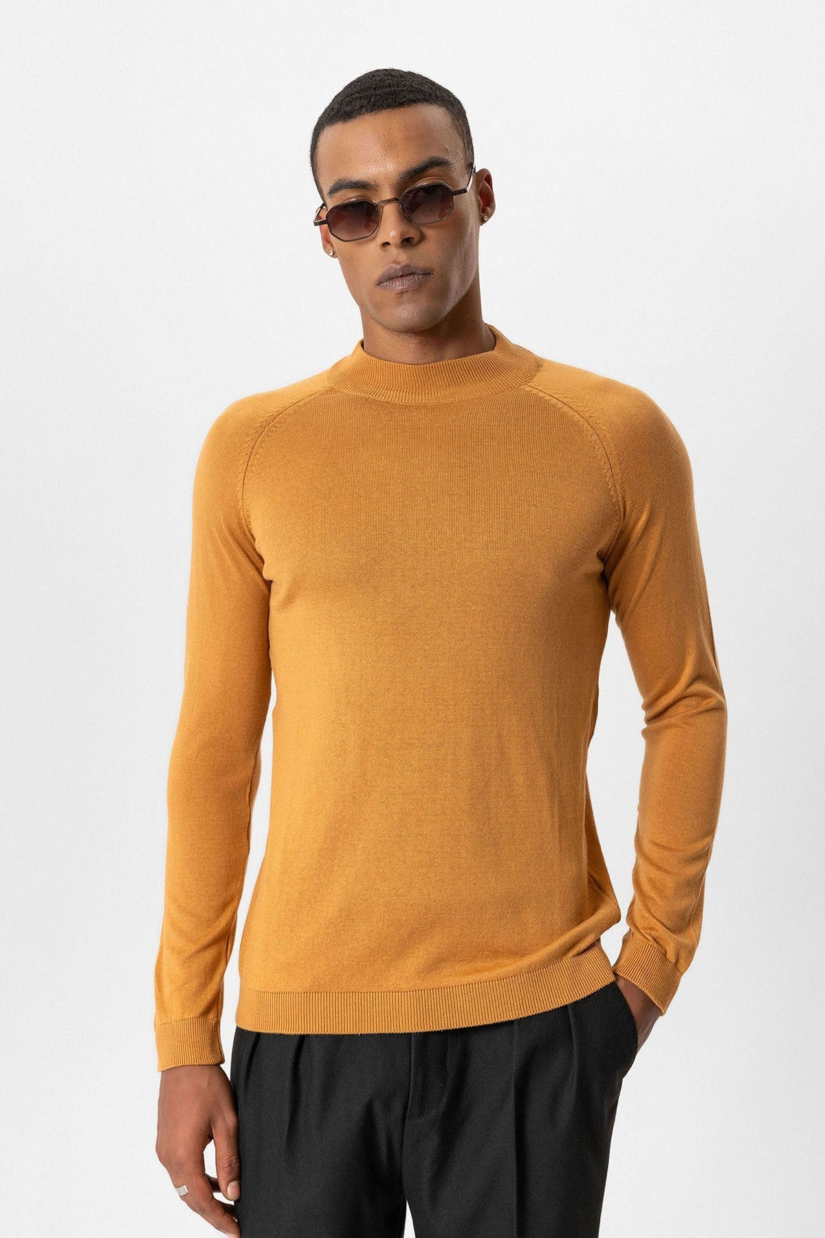 Antioch Men's Half-Turtleneck Sweater