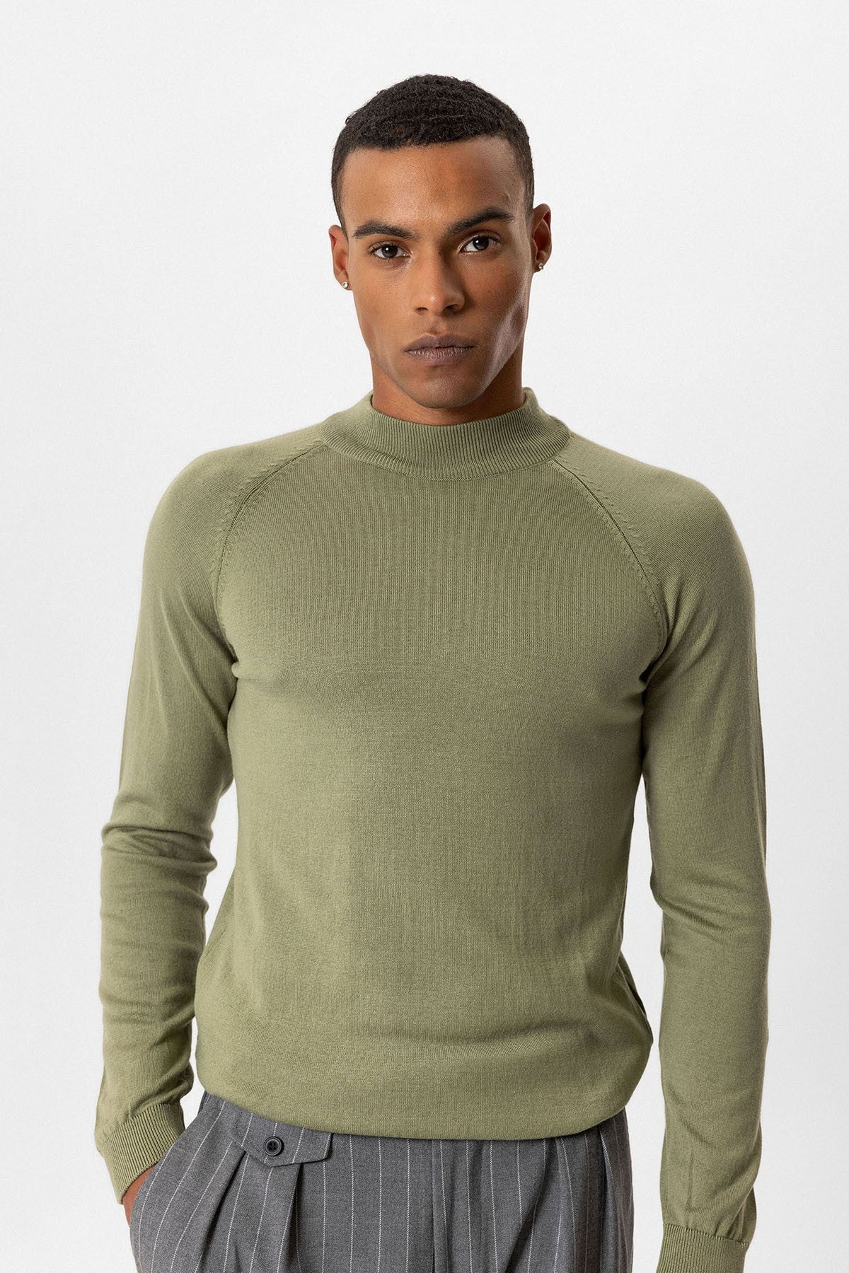 Antioch Men's Half-Turtleneck Sweater