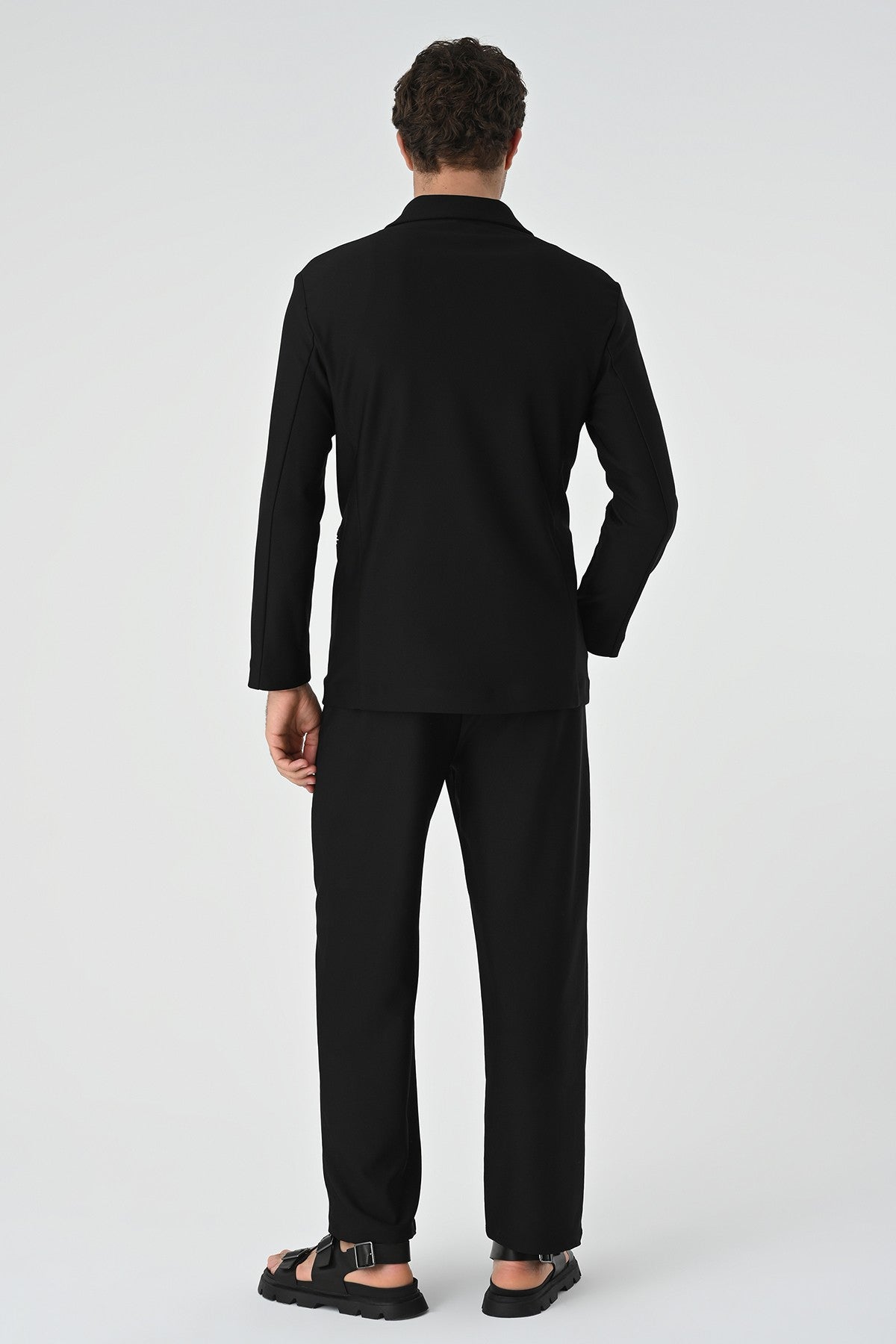 Relaxed-Fit Double-Breasted Men's Suit