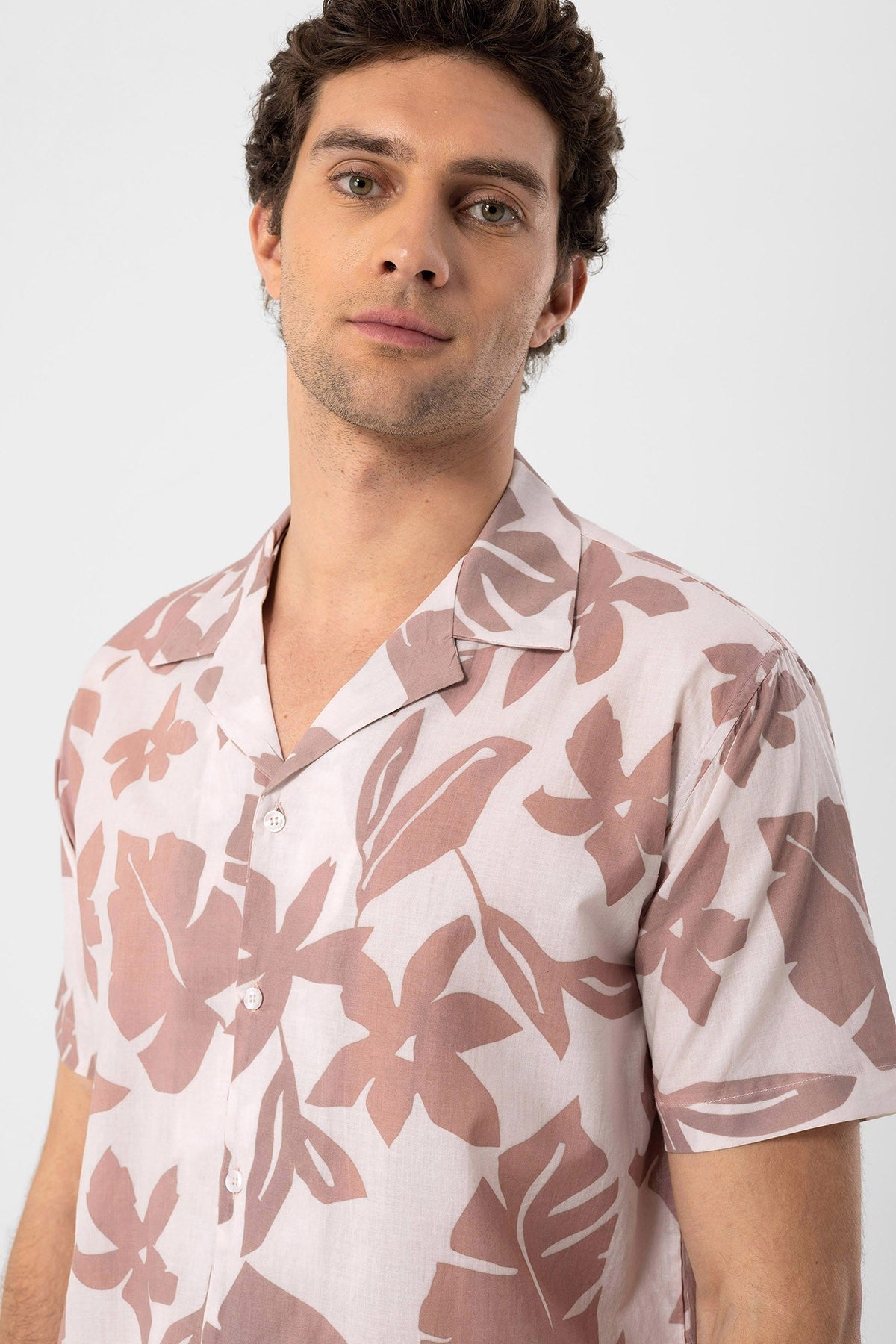Antioch Floral-Print Crew-Neck Men's Shirt