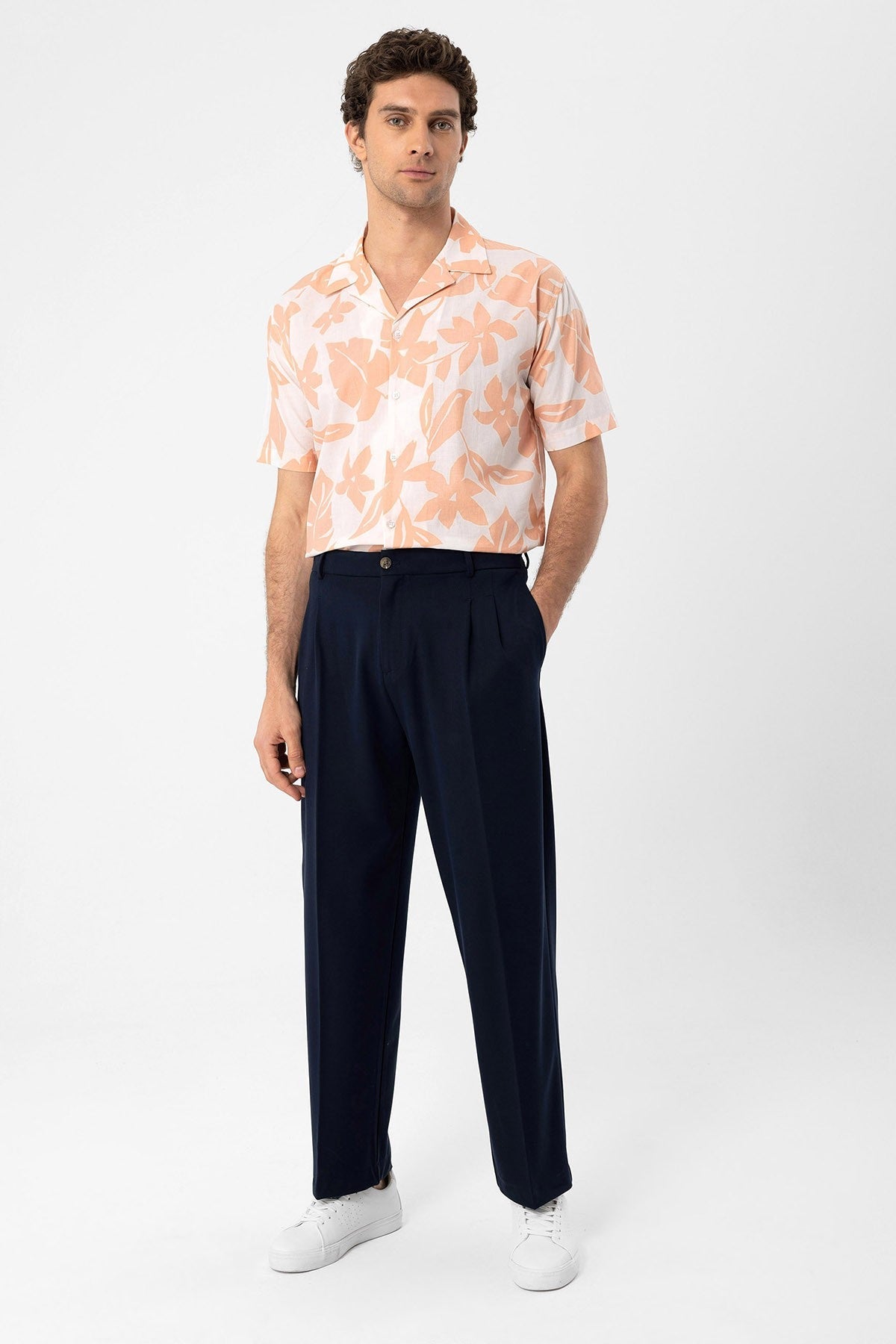 Antioch Floral-Print Crew-Neck Men's Shirt