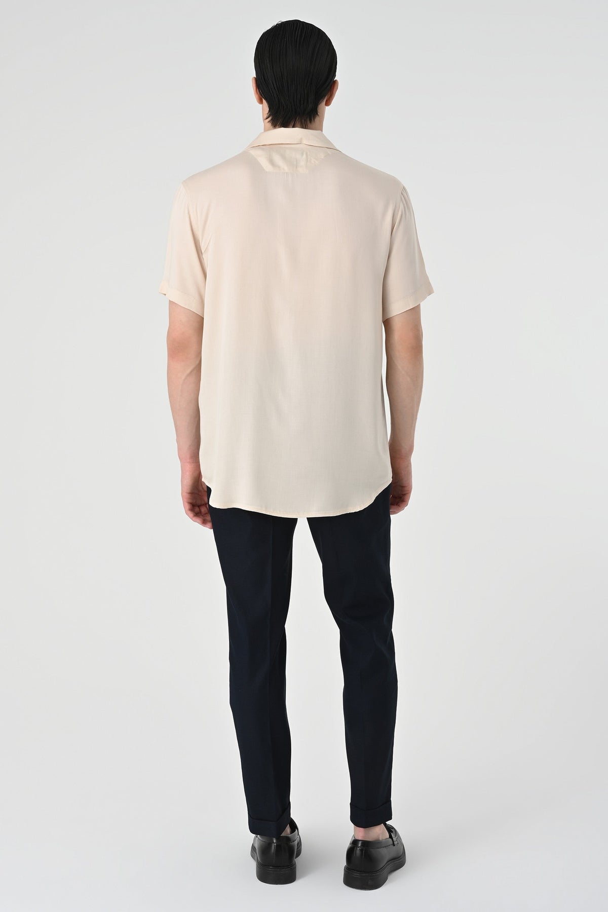 Antioch Oversized Short-Sleeve Men's Shirt with Apache Collar