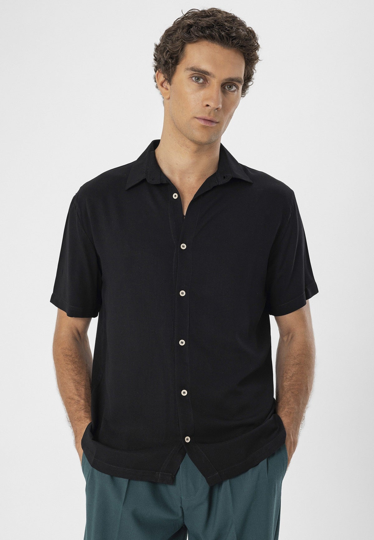Antioch Short-Sleeve Regular-Fit Men's Shirt
