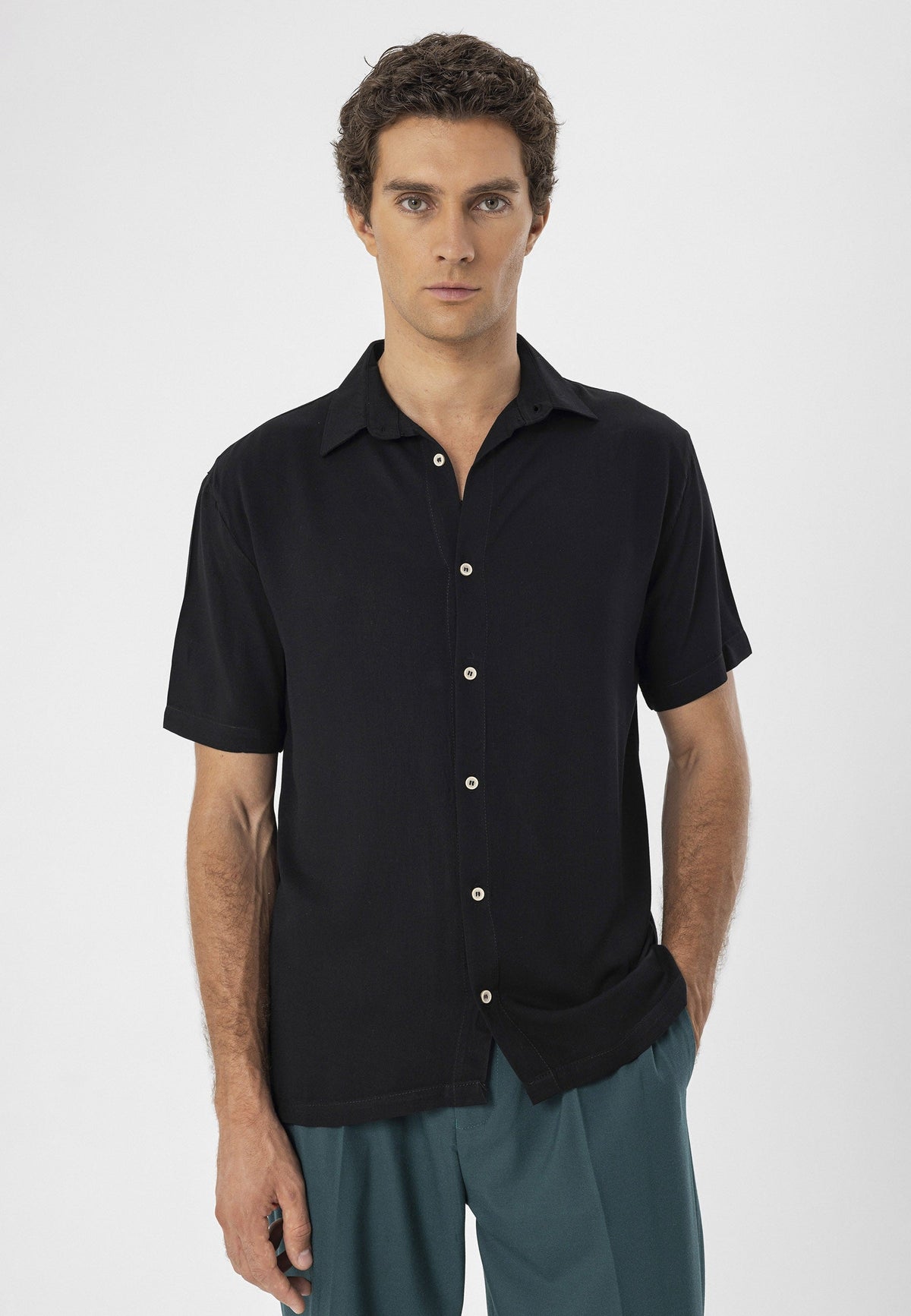 Antioch Short-Sleeve Regular-Fit Men's Shirt