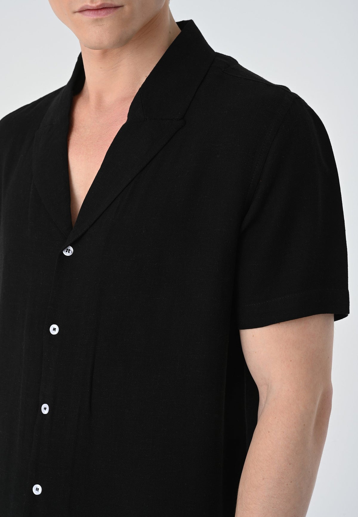 Antioch Jacket-Collar Men's Shirt