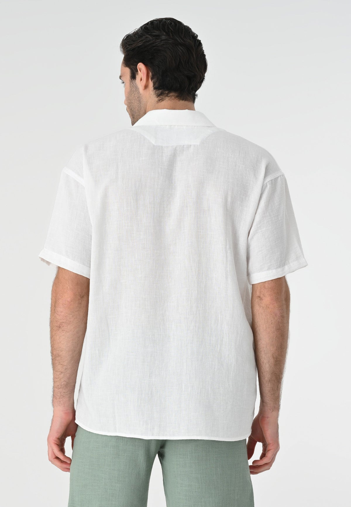 Antioch Oversized Short-Sleeve Men's Shirt with Apache Collar