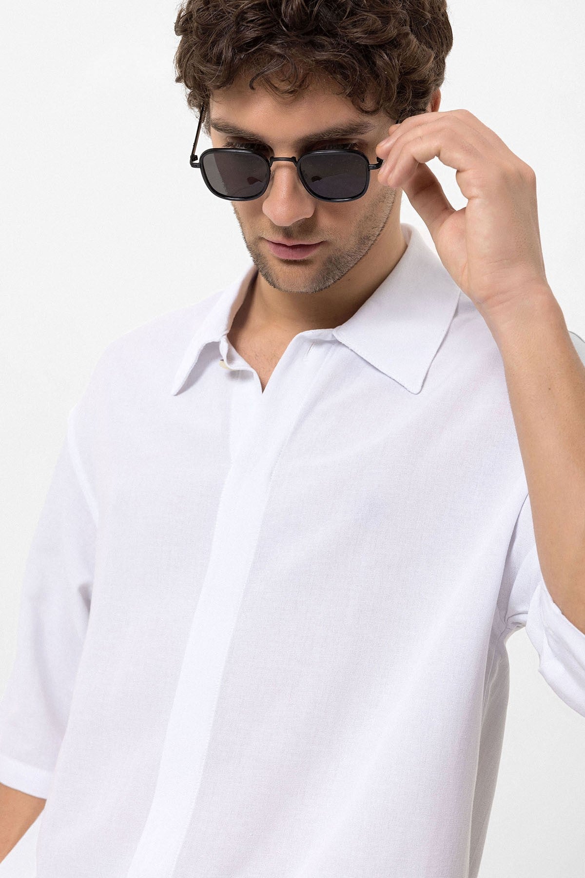 Antioch Fakir Sleeve Hidden-Button Closure Oversized Men's Shirt
