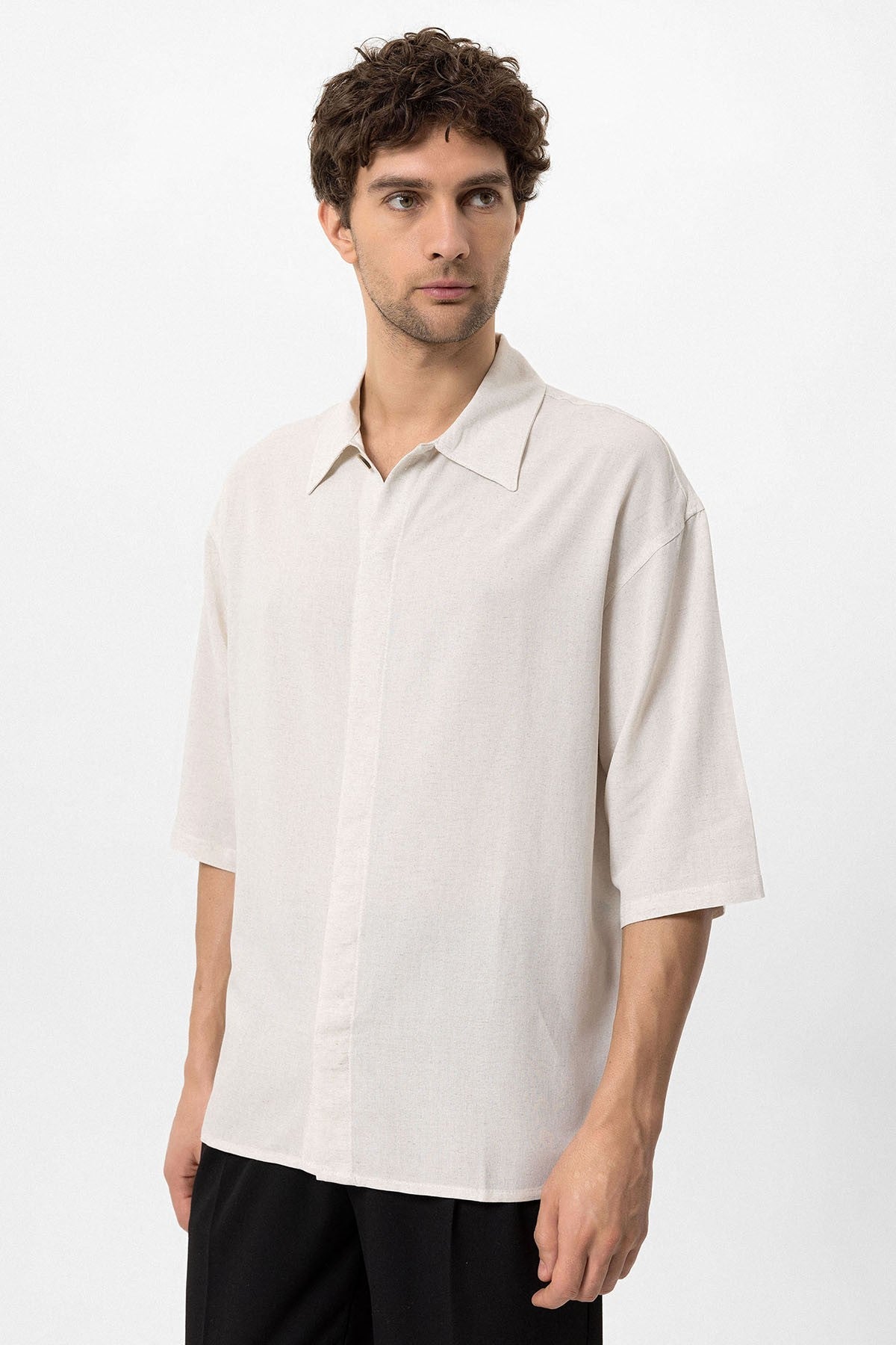 Antioch Fakir Sleeve Hidden-Button Closure Oversized Men's Shirt