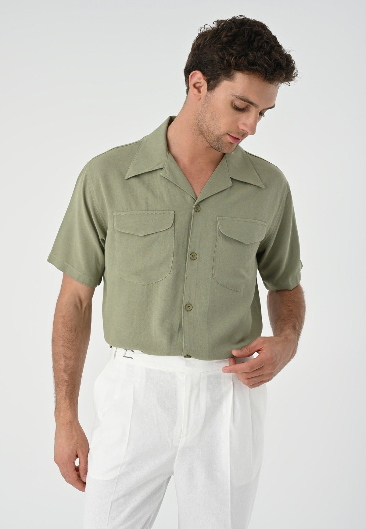 Antioch Men's Shirt with Apache Collar and Pocket Details