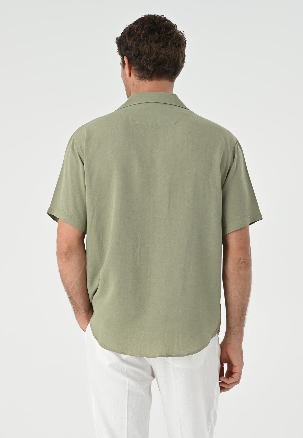 Antioch Men's Shirt with Apache Collar and Pocket Details