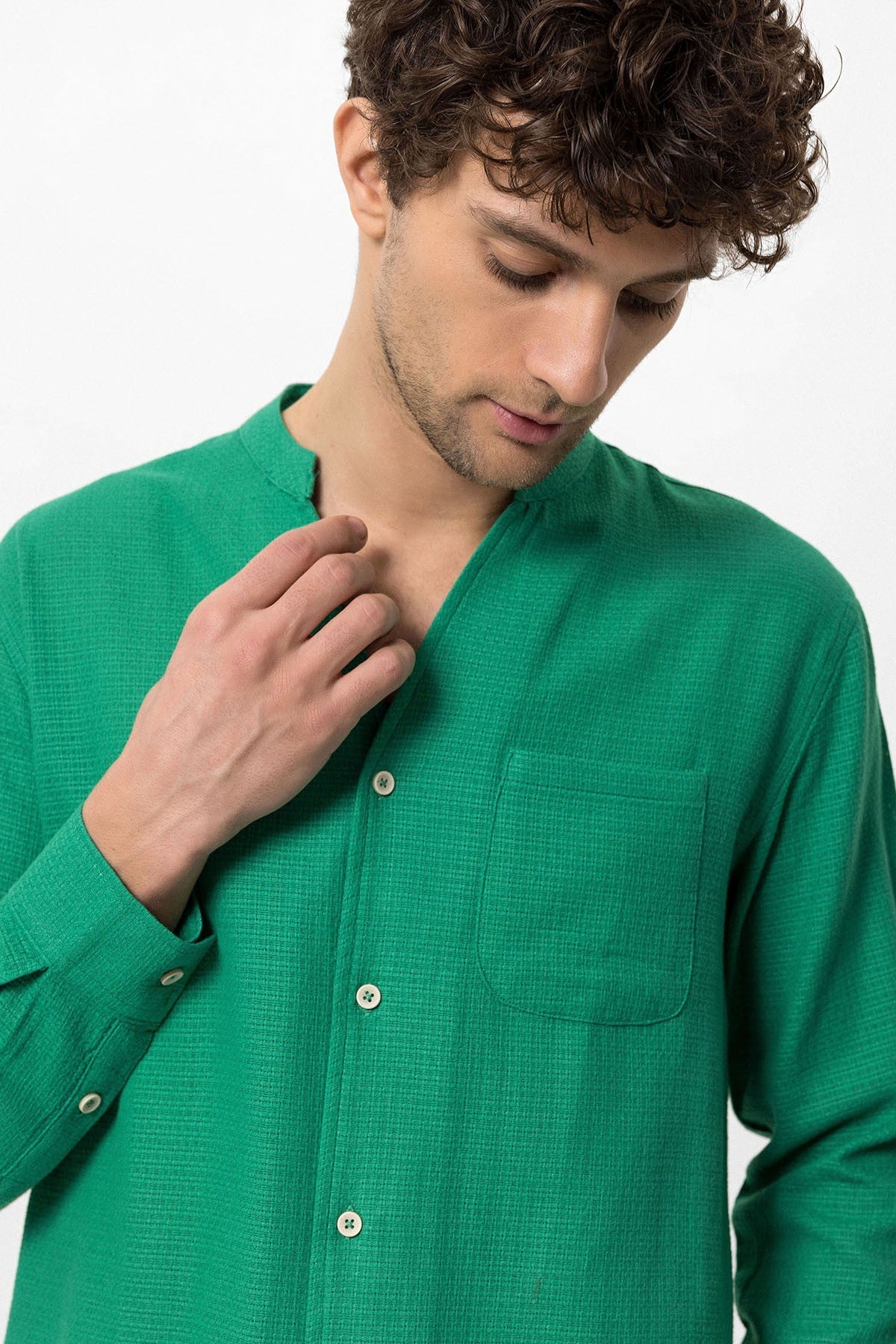 Antioch Crew-Neck Knitted Textured Men's Shirt