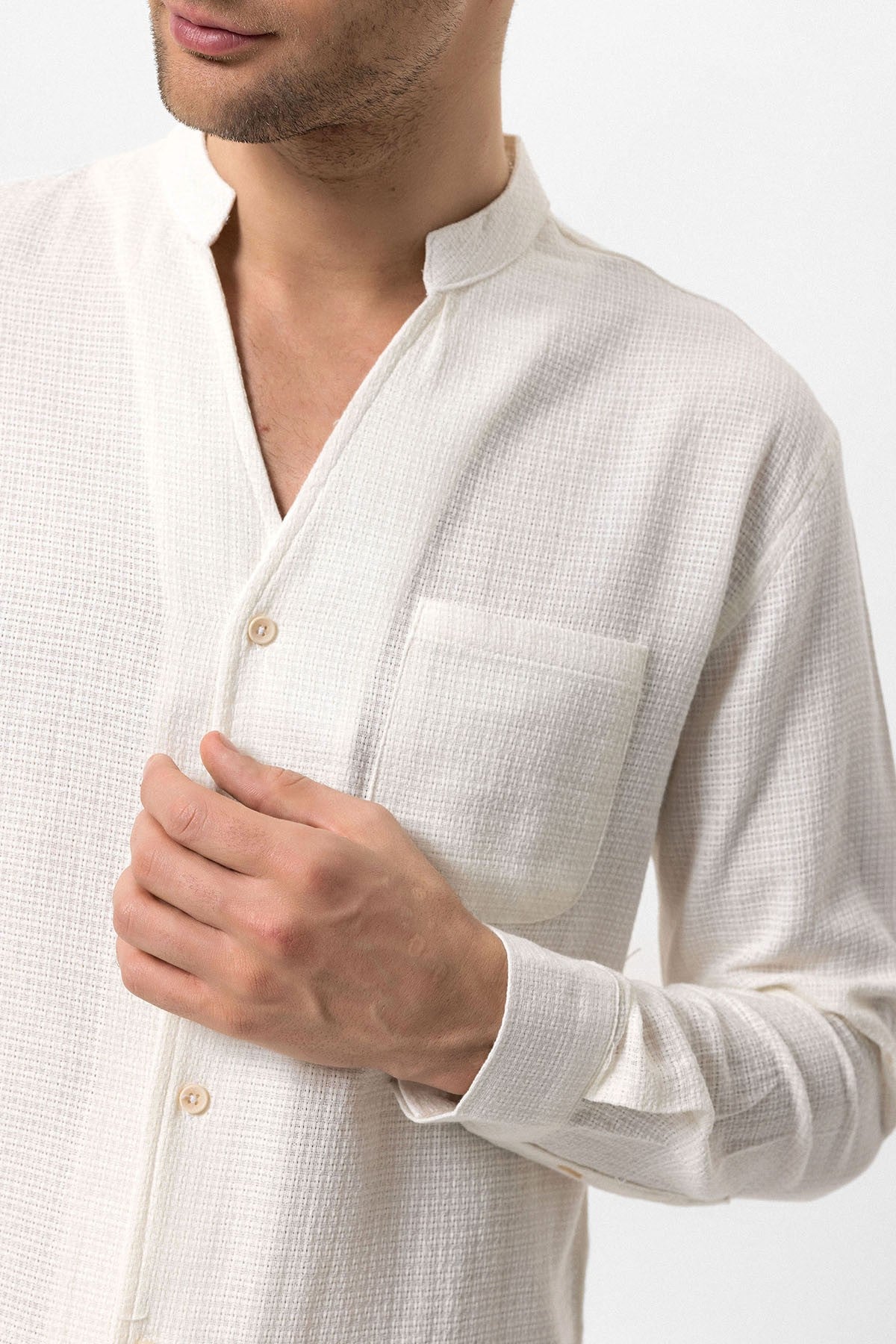 Antioch Crew-Neck Knitted Textured Men's Shirt