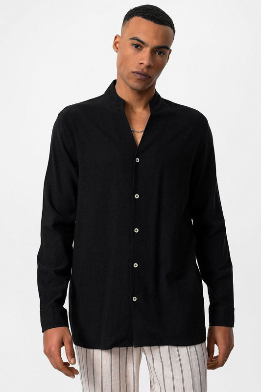 Antioch Collared Long-Sleeved Men's Shirt
