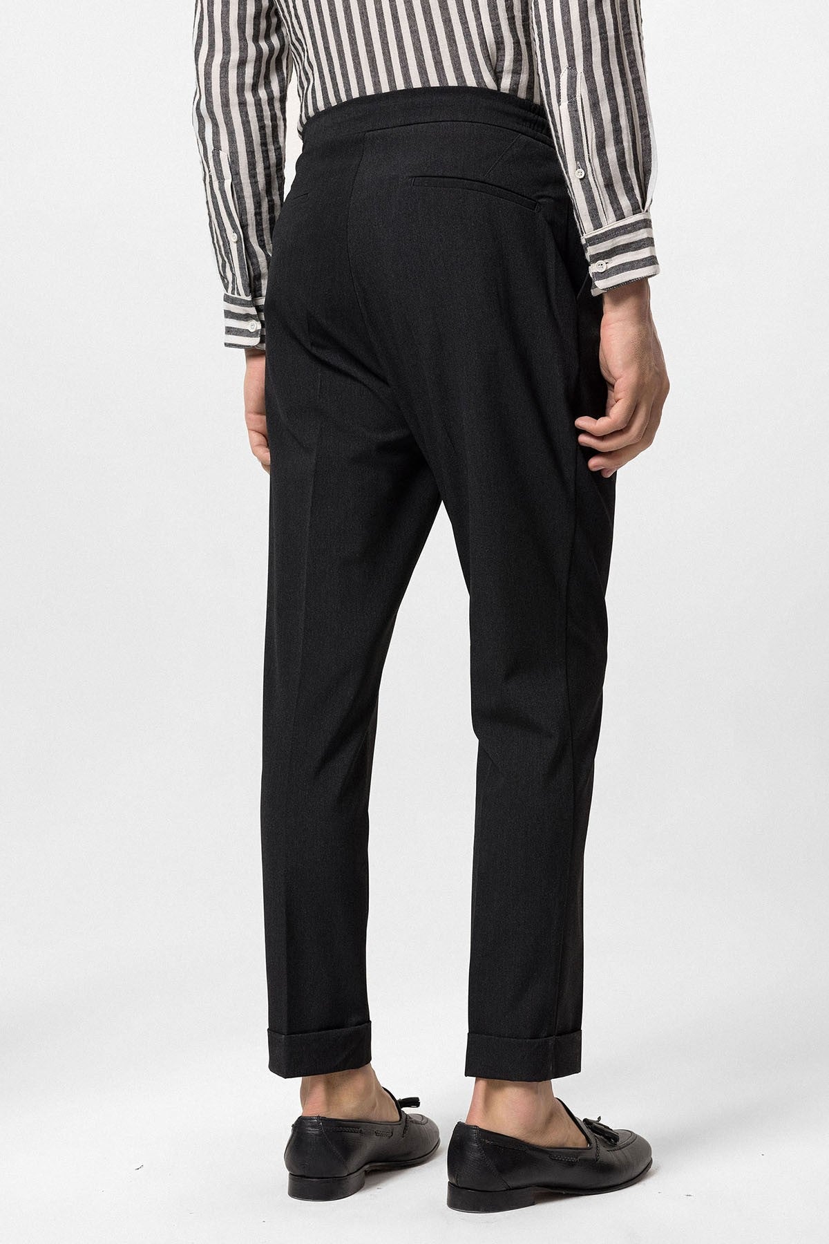 Antioch Elastic-Waist Pleated Men's Pants