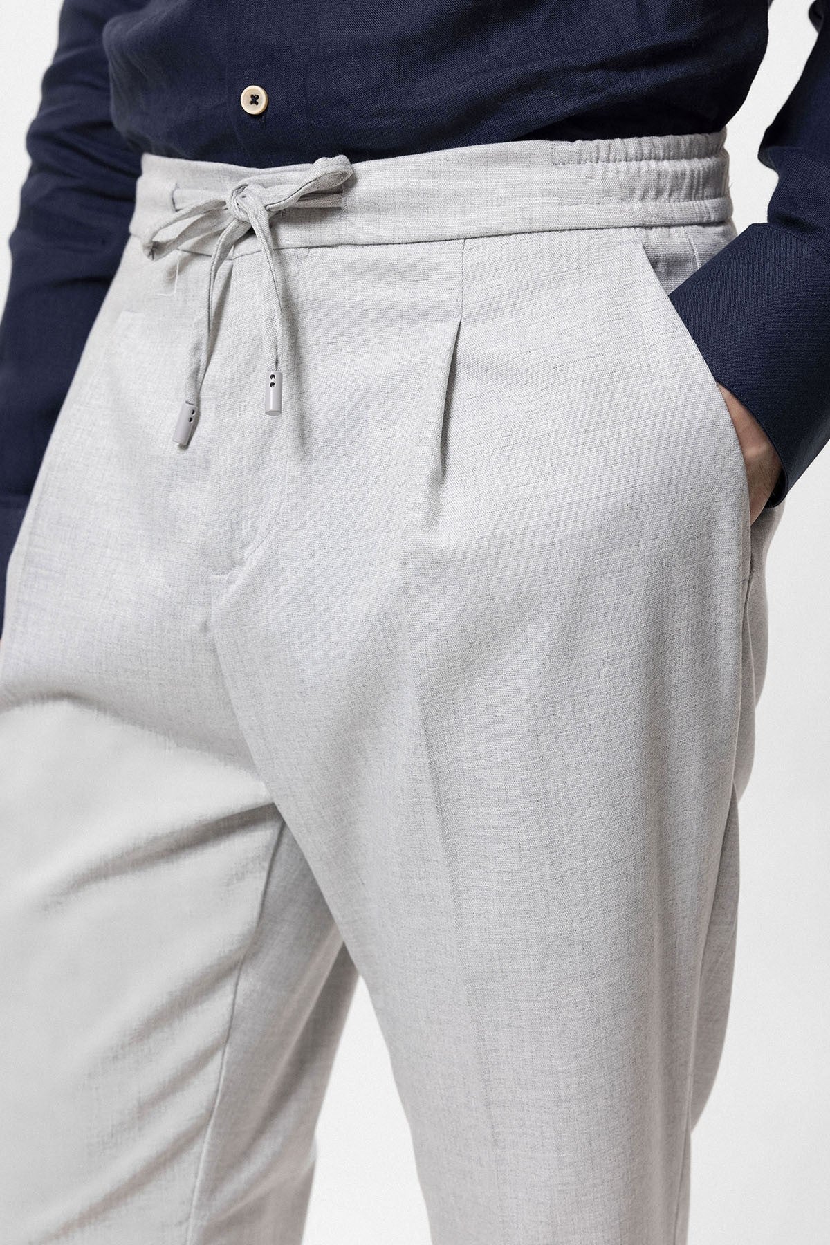 Antioch Elastic-Waist Pleated Men's Pants