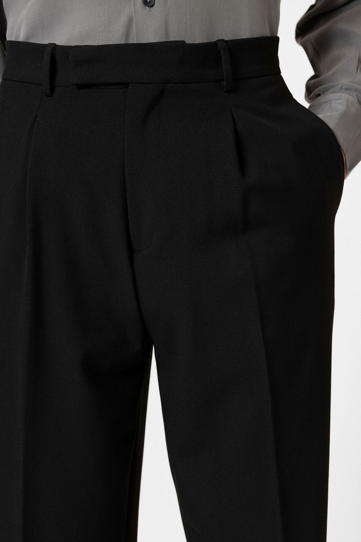 Antioch High-Waisted Zipper-Front Men's Pants